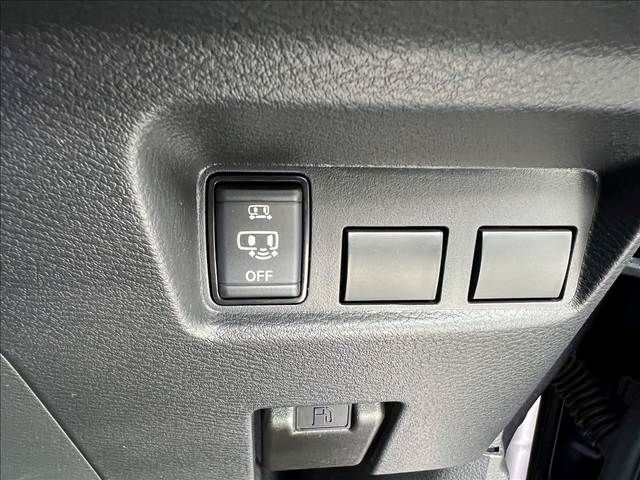 NISSAN ROOX 2023 Image 31