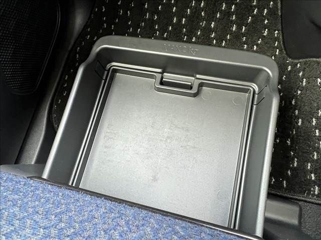 NISSAN ROOX 2023 Image 31