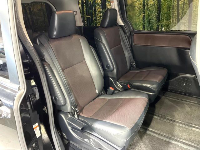 TOYOTA ESQUIRE 2016 Image 31