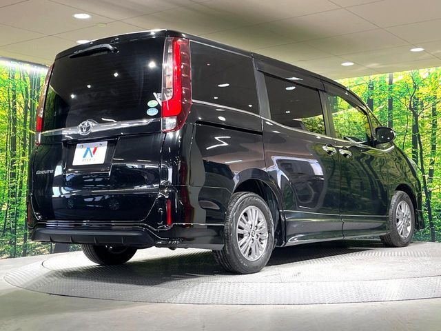 TOYOTA ESQUIRE 2016 Image 31