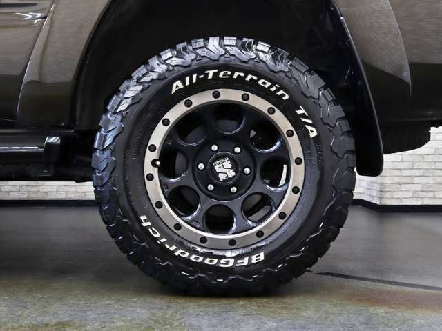 TOYOTA HILUXSURF WAGON 4WD 2002 Image 31