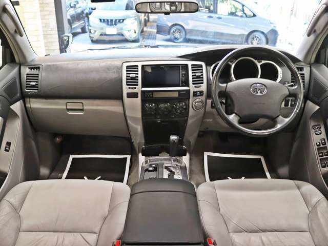 TOYOTA HILUXSURF WAGON 4WD 2002 Image 31