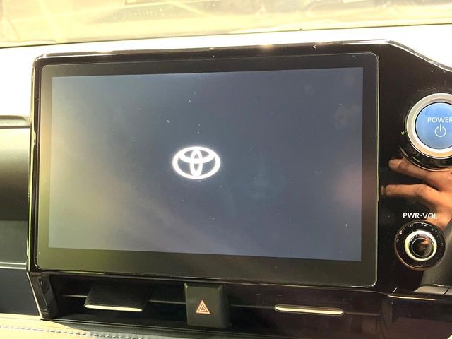 TOYOTA VOXY HYBRID 2023 Image 31