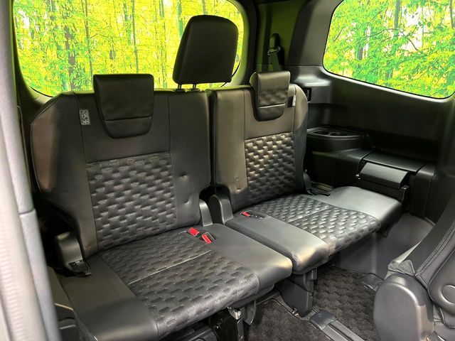 TOYOTA VOXY HYBRID 2023 Image 31