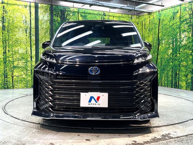 TOYOTA VOXY HYBRID 2023 Image 31