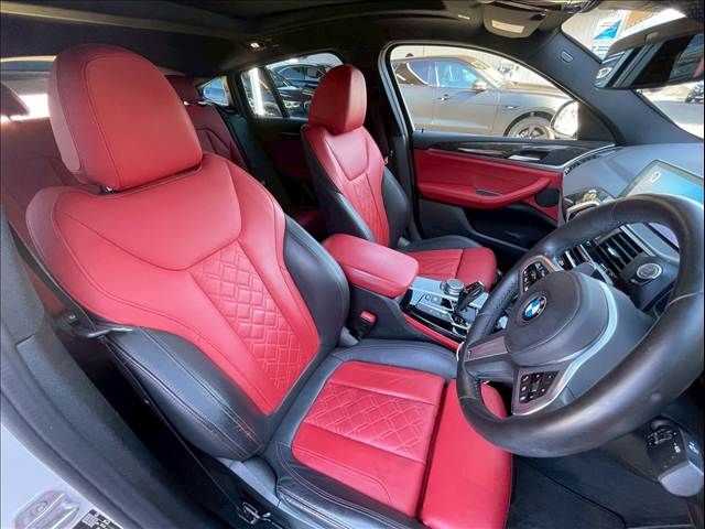 BMW X4 2020 Image 31