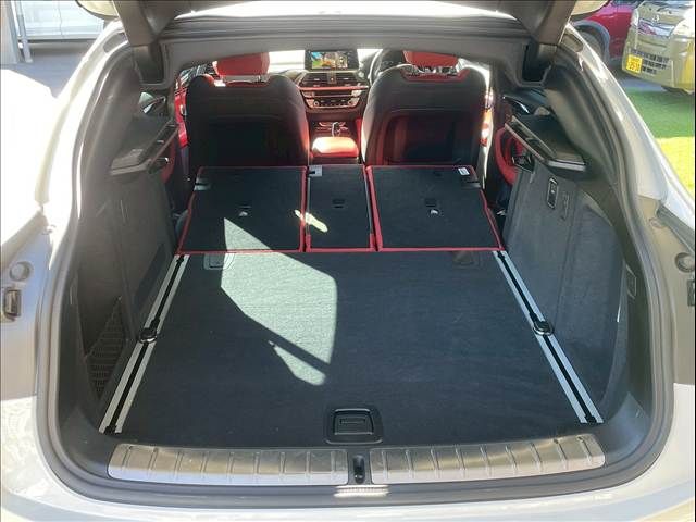 BMW X4 2020 Image 31