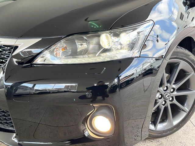 TOYOTA LEXUS CT200H 2012 Image 31