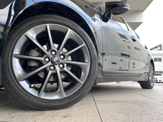 TOYOTA LEXUS CT200H 2012 Image 31