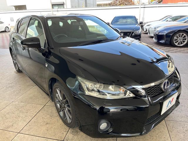 TOYOTA LEXUS CT200H 2012 Image 31