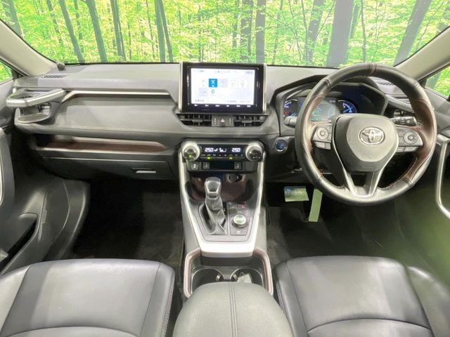 TOYOTA RAV4 HYBRID 4WD 2019 Image 31