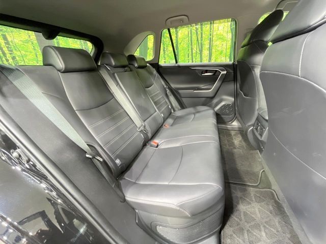 TOYOTA RAV4 HYBRID 4WD 2019 Image 31