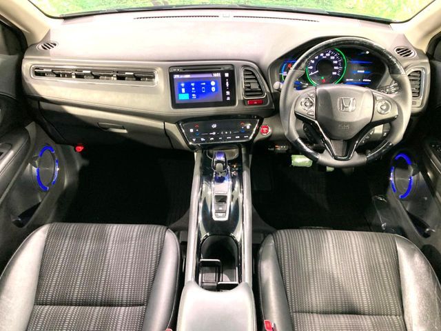 HONDA VEZEL HYBRID 2015 Image 31