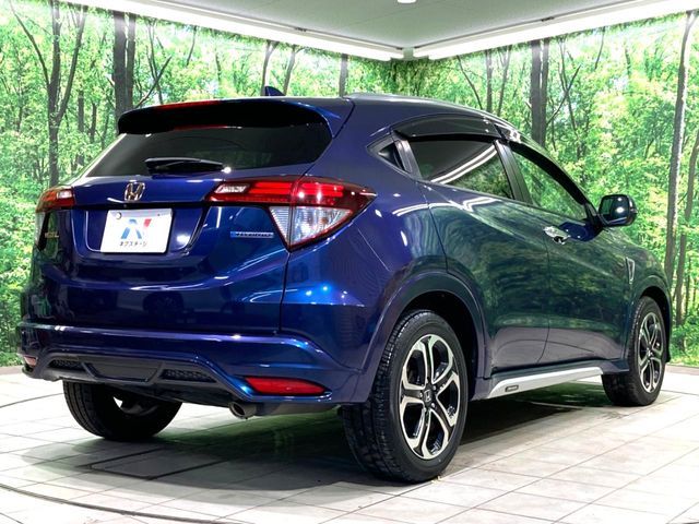 HONDA VEZEL HYBRID 2015 Image 31