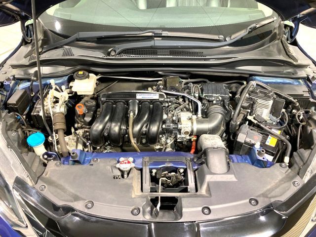 HONDA VEZEL HYBRID 2015 Image 31