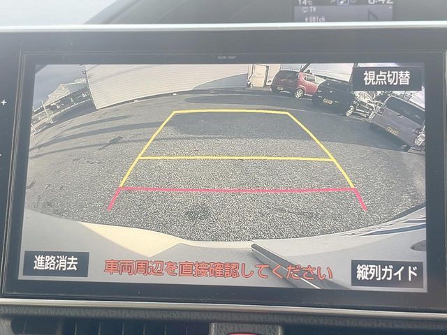 TOYOTA NOAH HYBRID 2018 Image 31