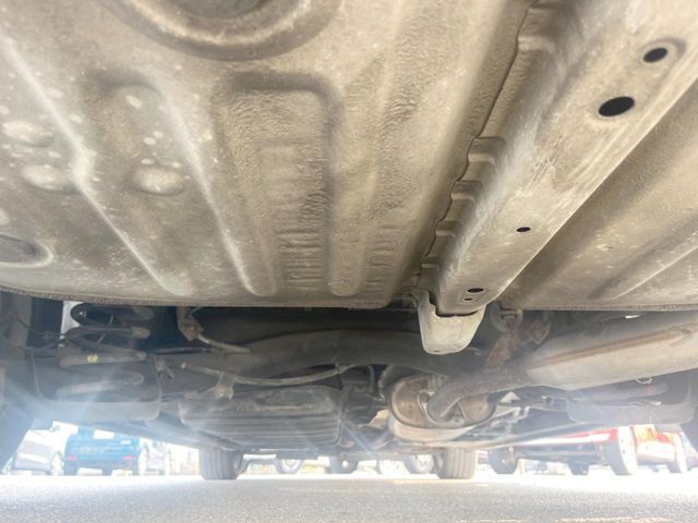 TOYOTA NOAH HYBRID 2018 Image 31