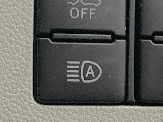 DAIHATSU MIRA E:S 2018 Image 31