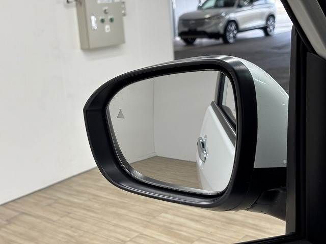 NISSAN SERENA  WG 2023 Image 31