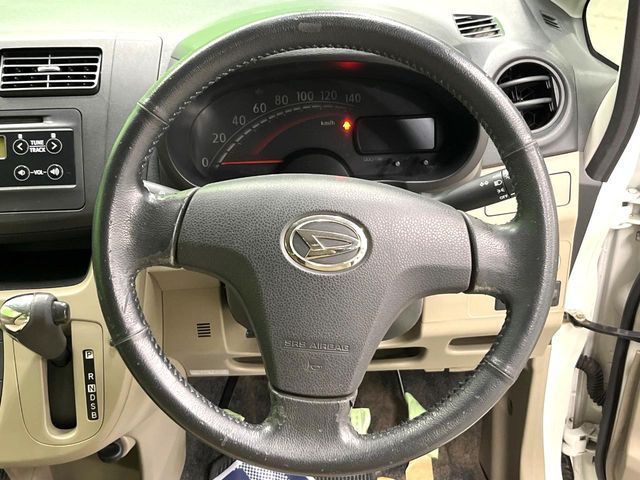 DAIHATSU MOVE 2014 Image 31