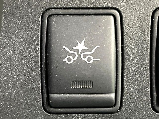 NISSAN SERENA  S-HYBRID 2014 Image 31