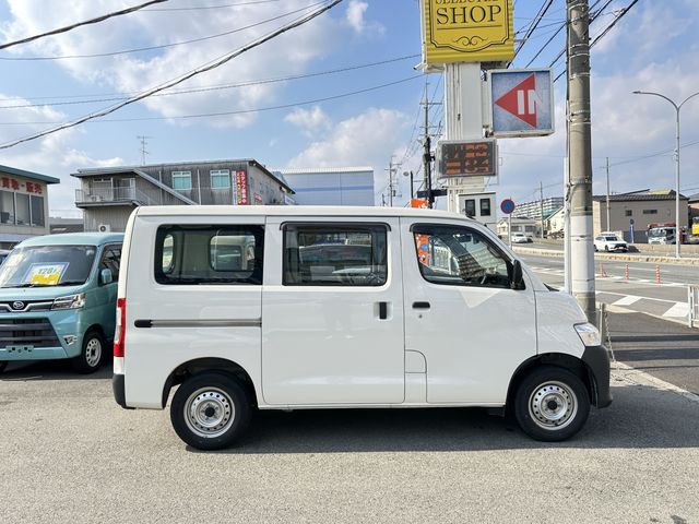 TOYOTA TOWNACE VAN 2WD 2022 Image 31
