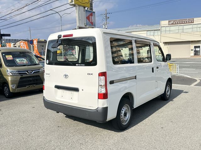 TOYOTA TOWNACE VAN 2WD 2022 Image 31