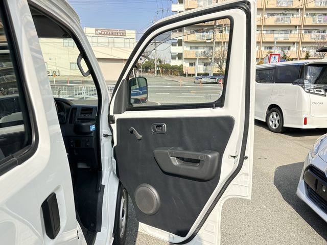 TOYOTA TOWNACE VAN 2WD 2022 Image 31