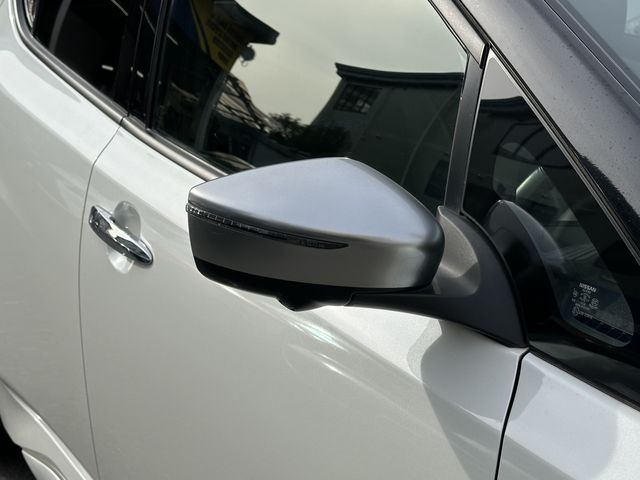 NISSAN LEAF 2019 Image 31