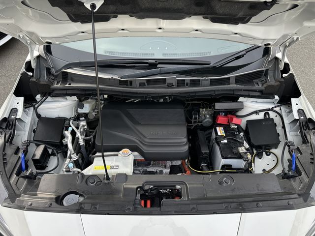 NISSAN LEAF 2019 Image 31