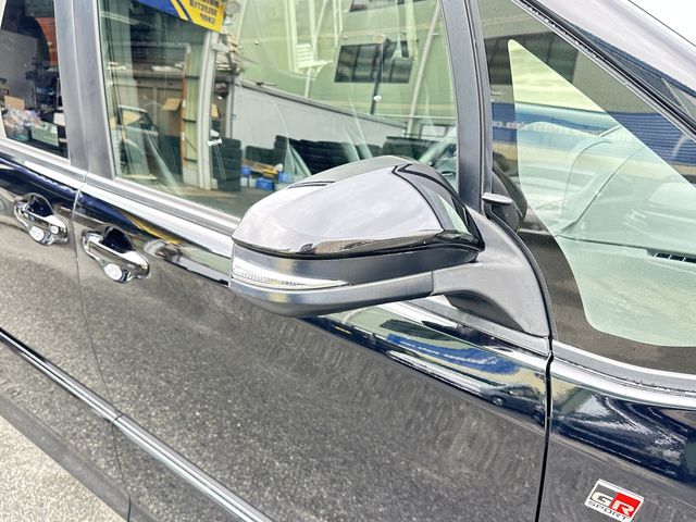 TOYOTA VOXY 2017 Image 31