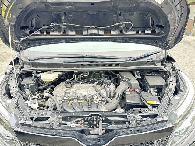 TOYOTA VOXY 2017 Image 31