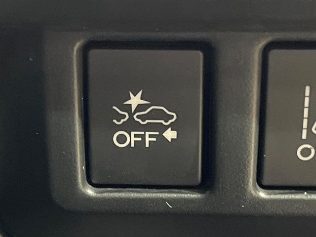 SUBARU LEGACY OUTBACK 2017 Image 31