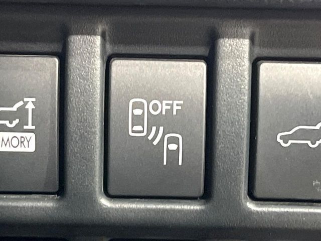 SUBARU LEGACY OUTBACK 2017 Image 31