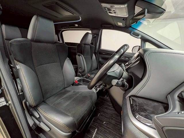 TOYOTA VELLFIRE 2020 Image 31