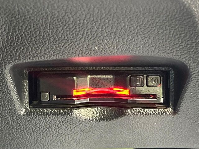 TOYOTA PRIUS 2021 Image 31