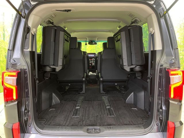 MITSUBISHI DELICA D:5 4WD 2024 Image 31