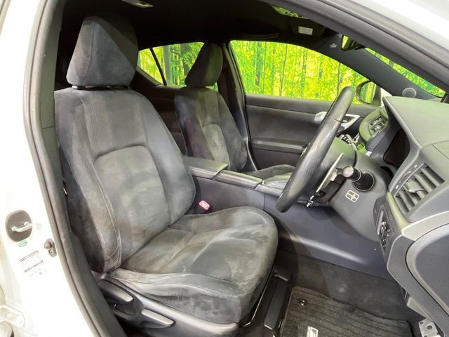 TOYOTA LEXUS CT200H 2012 Image 31