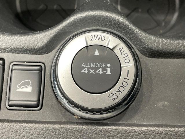 NISSAN X-TRAIL 4WD 2015 Image 31