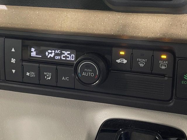 HONDA N BOX 2024 Image 31