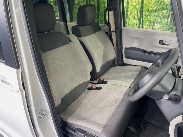 HONDA N BOX 2024 Image 31