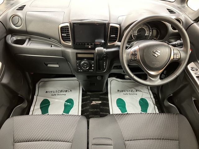 SUZUKI SPACIA CUSTOM Z 2017 Image 31