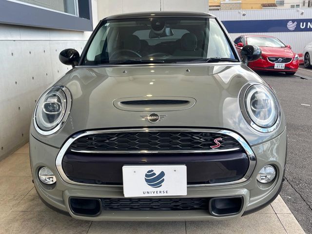 BMW MINI COOPER S 2019 Image 31