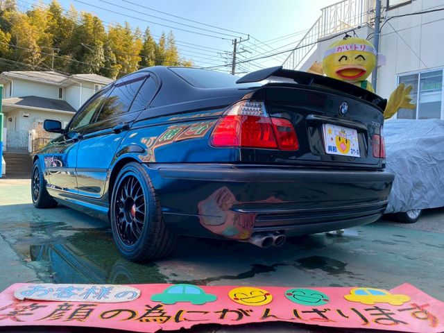 BMW 3SERIES SEDAN 2001 Image 31