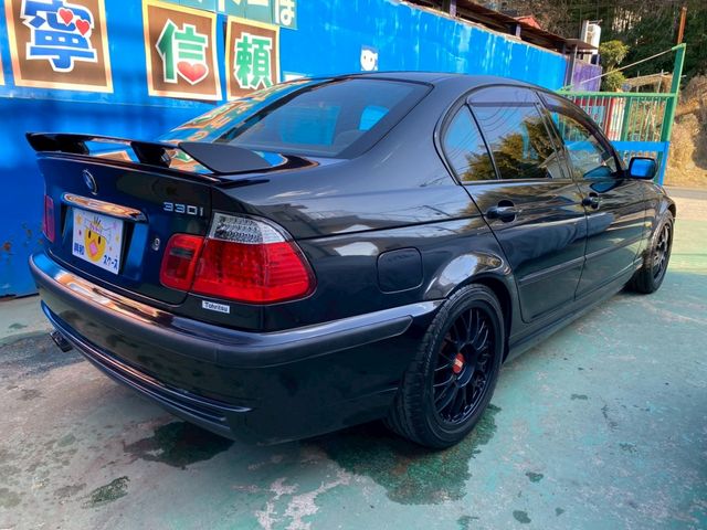 BMW 3SERIES SEDAN 2001 Image 31