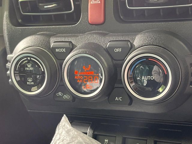 SUZUKI JIMNY NOMADE 2025 Image 31