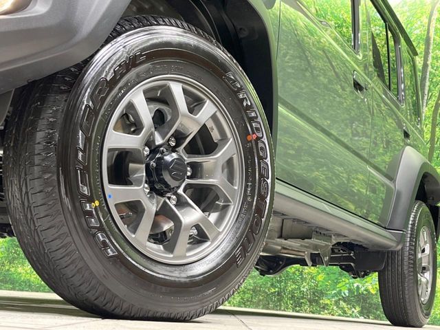 SUZUKI JIMNY NOMADE 2025 Image 31