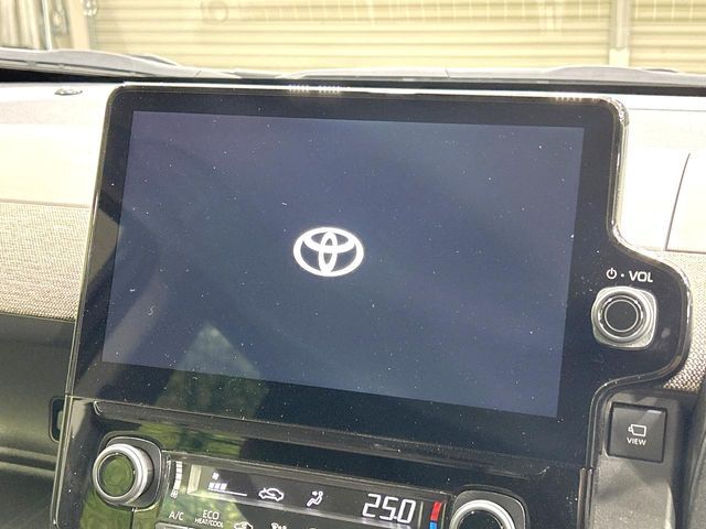 TOYOTA SIENTA HYBRID 2025 Image 31