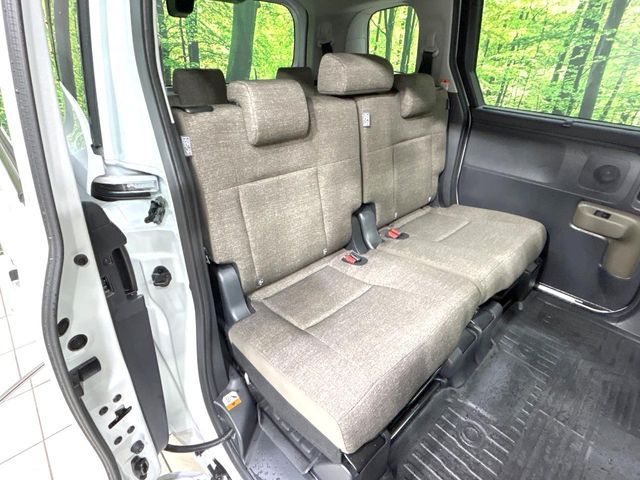 TOYOTA SIENTA HYBRID 2025 Image 31