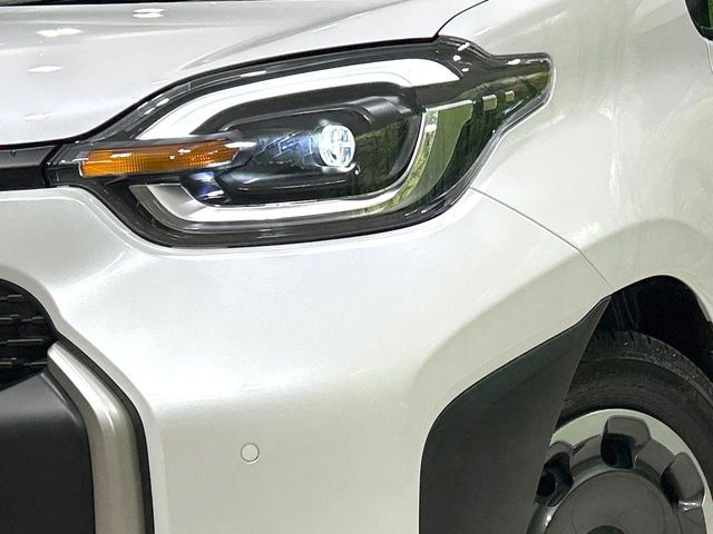 TOYOTA SIENTA HYBRID 2025 Image 31